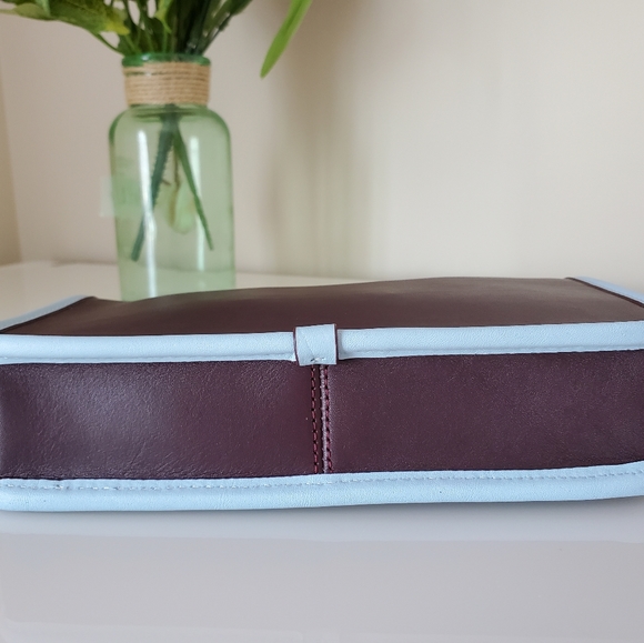 Coach Britt Wristlet in Colorblock - Picture 6 of 12